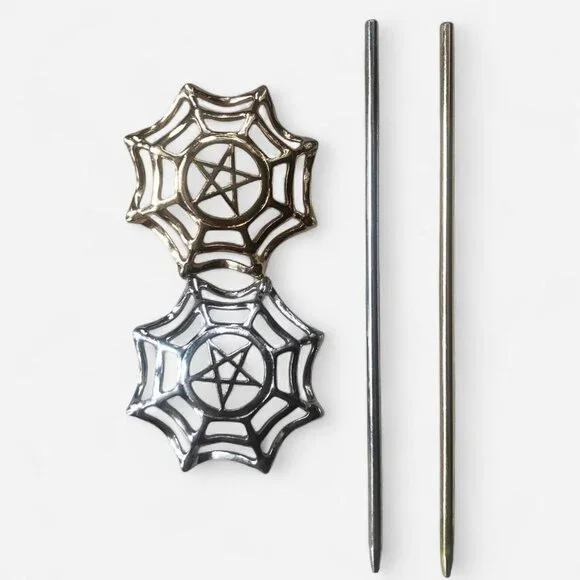 Dolls Kill Center Yourself Set - Picture 1 of 2